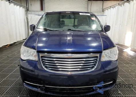 2015 Chrysler Town & Country Touring from USA, damaged, VIN 2C4RC1BG6FR561509
